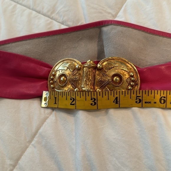 Accessocraft N.Y.C Vintage pink leather belt with a big beautiful buckle main image 6